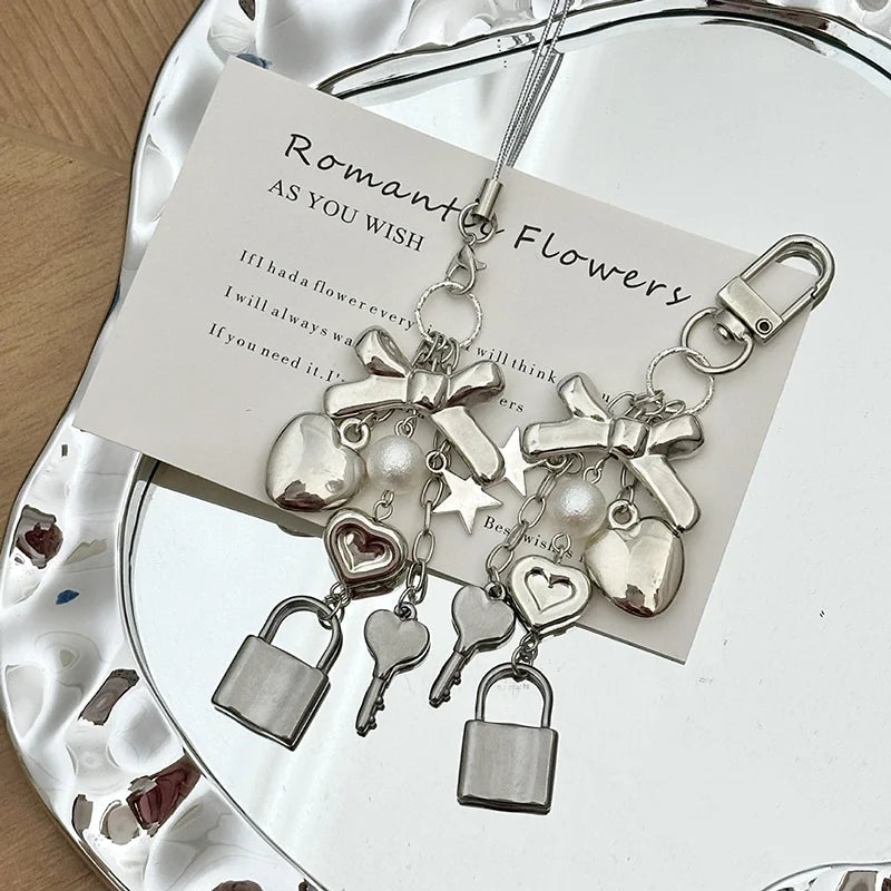 Love lock bag charm