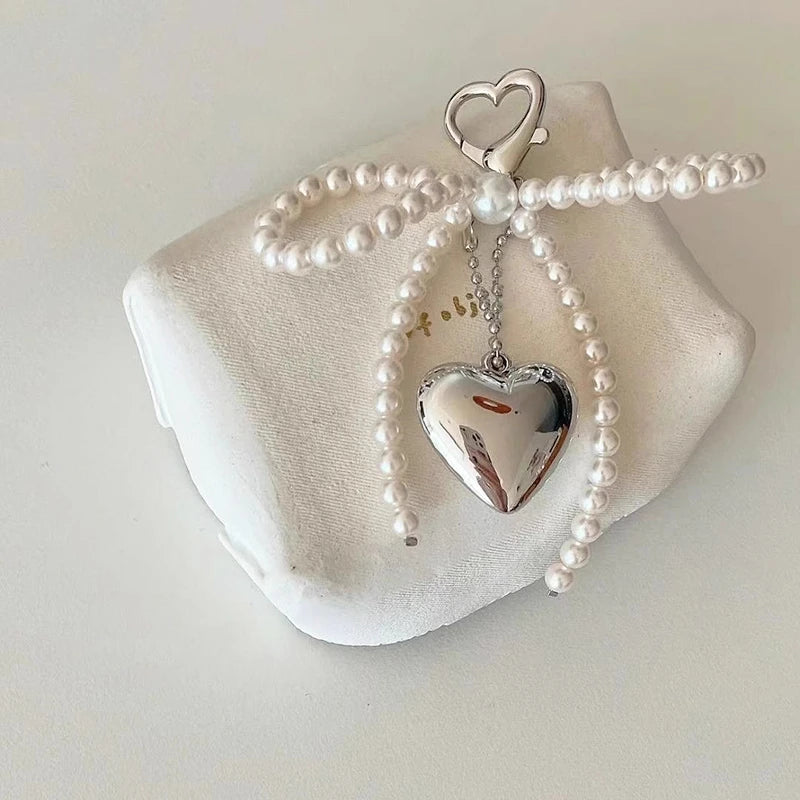 Sweet Pearl Bow Bag Charm